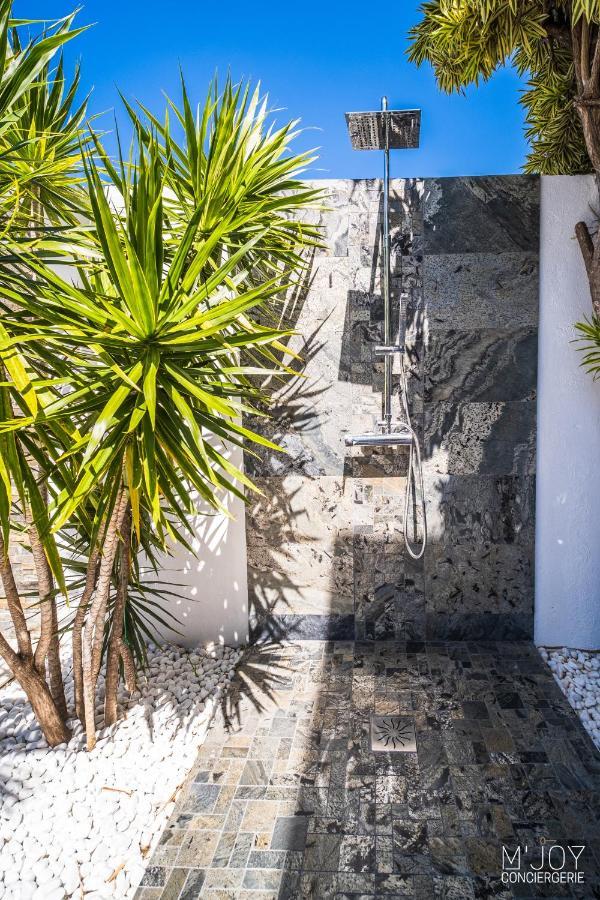 La Villa Rosaya - Piscine & Jacuzzi Saint-Pierre Kültér fotó