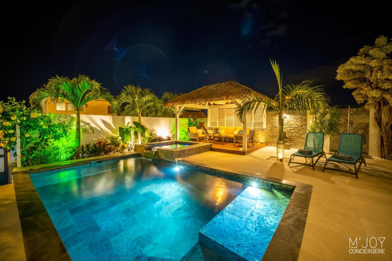 La Villa Rosaya - Piscine & Jacuzzi Saint-Pierre Kültér fotó